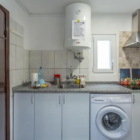 Beguest Atlantic شقة *